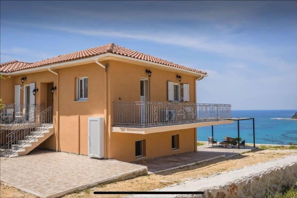 Ferienhaus Kaminia Serenity House Ratzaklíon